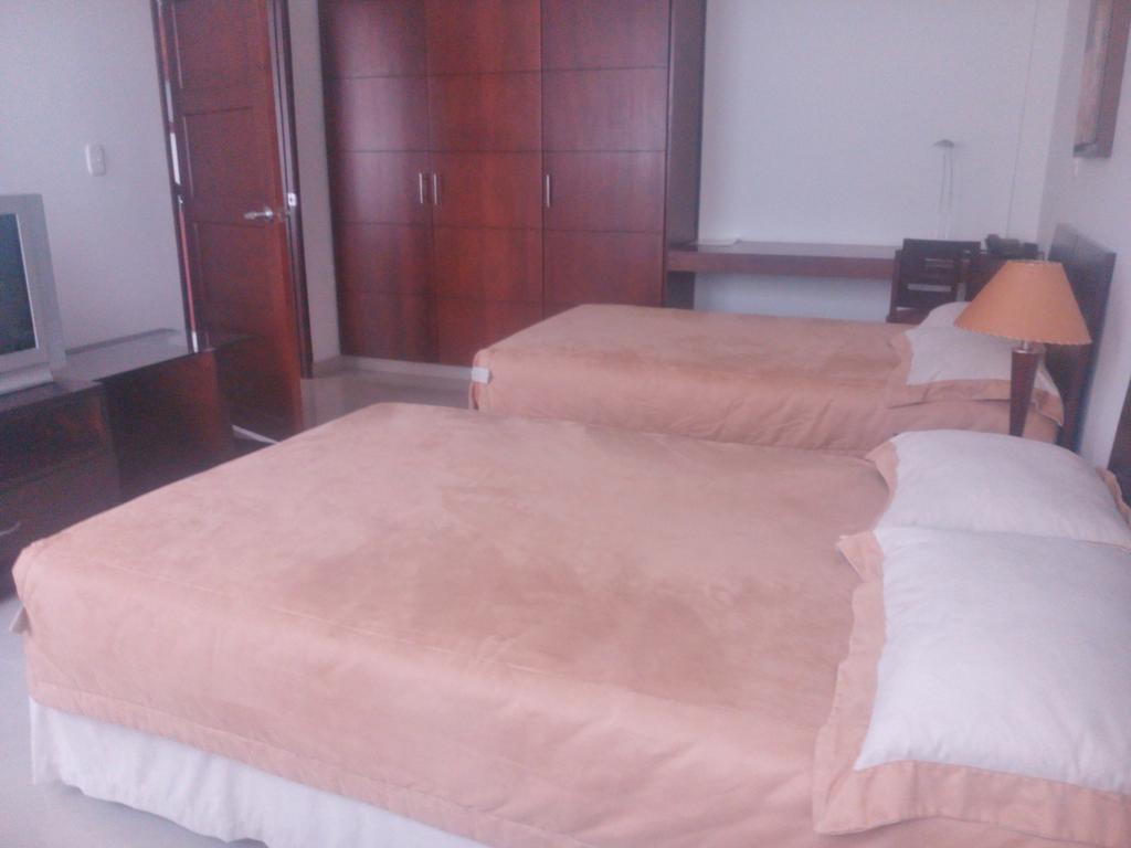 Hotel Cuarta Avenida Cali Quarto foto